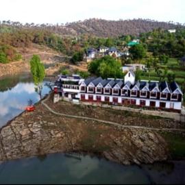 Pandav Meditation and Tourist Palace，位于Rewalsar的酒店
