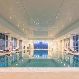 Regency Park Hotel, Health Club & Spa,位于纽伯里的酒店