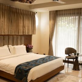 Rosse Dale Suites and Hotel Coimbatore，位于哥印拜陀的酒店