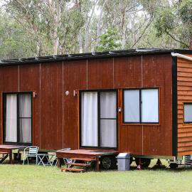 The Glan Devon Tiny Retreat，位于Glan Devon的酒店