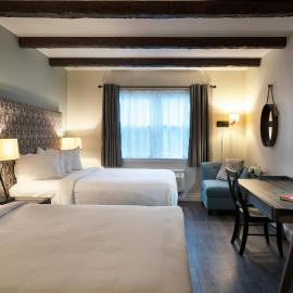 The Century House Latham - North Albany, an Ascend Collection Hotel，位于莱瑟姆的酒店