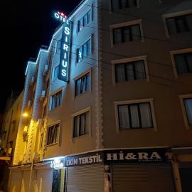 New Sirius Otel，位于Seyhan的酒店
