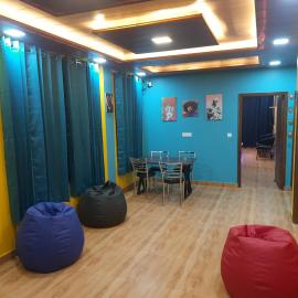 Serviced Apartments in Shimla - 3BHK and 4BK at Aagaman Woods，位于西姆拉的酒店