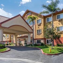 Comfort Suites Near Six Flags Magic Mountain,位于Stevenson Ranch的酒店