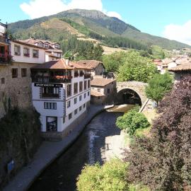 Apartamento El Nial de Potes，位于波特斯的酒店