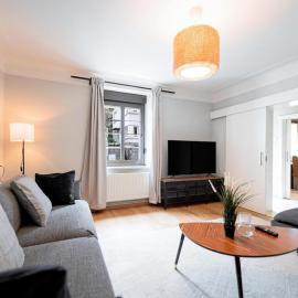 An Entire Spacious House near to the City Centre，位于卢森堡的酒店
