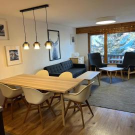 Cosy studio for 5 near ski lift, HAMEAU D2，位于莱斯克伦斯的酒店