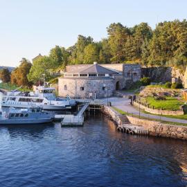 Oscarsborg Castle Hotel & Resort，位于德勒巴克的酒店