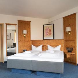 Gasthof zum goldenen Schiff - Klassikzimmer Ruhe，位于马克特布赖特的酒店