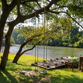 Comsaed River Kwai Resort，位于北碧的酒店