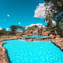Hotel Pontal de Tiradentes,位于蒂拉登特斯的酒店