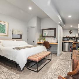 Redwood Room，位于伯克利的酒店