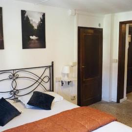 Casa Vacanze Bettega A - Pino，位于Pianosinatico的酒店