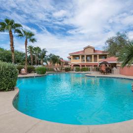 Westgate Painted Mountain Golf Resort，位于Palmas del Sol的酒店