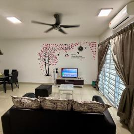 De Little Cabin - 7mins to Sunway Iost World of Tambun，位于怡保的酒店