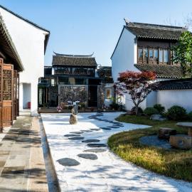 Century Light Villa Suzhou Luzhi Ancient Town，位于常熟的酒店