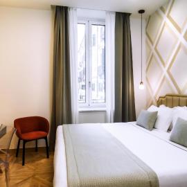 Best Western Plus Royal Superga Hotel，位于库尼奥的酒店