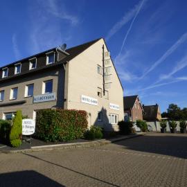 Hotel Alt Büttgen，位于卡尔斯特的酒店