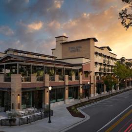 The Ava Hotel Paso Robles, Curio Collection By Hilton，位于佩索罗伯斯的酒店