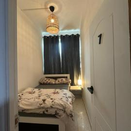 Abu Dhabi City Private Room Late Check out 2pm