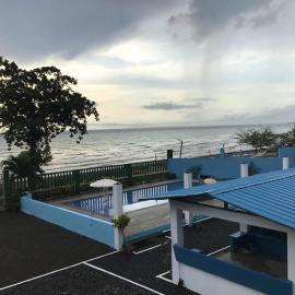 Solaya Cove Private Resort，位于Bansud的酒店