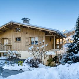 Appartements dans le Chalet Nessa - Combloux，位于孔布卢的酒店