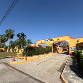 Hotel la Finca Inn，位于马塔莫罗斯的酒店
