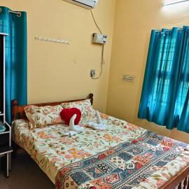 Nilan Aarudhra Homestay，位于吉登伯勒姆的酒店