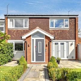 Quiet house in the city centre, close to cathedral，位于利奇菲尔德的酒店