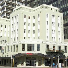 Hotel Waterloo & Backpackers，位于惠灵顿的酒店