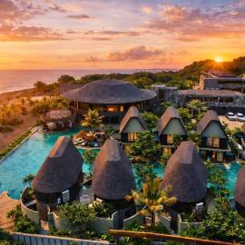 Quenzo Beach Resort，位于八丹拜的酒店