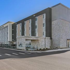 Everhome Suites Rochester Greece，位于罗切斯特的酒店