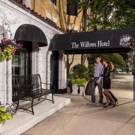 The Willows Hotel，位于芝加哥的酒店