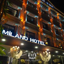Park Milano Hotel，位于伊兹密尔的酒店