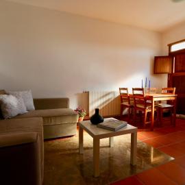 Peaceful apartment in Peñalba，位于塞戈尔韦的酒店