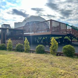 La cabaña de Ciela G glamping con jacuzzi y croquet，位于拉塔昆加的酒店