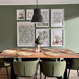 Neu renovierte Apartments mit 2 Schlafzimmern, Küche & Waschtrockner - 900 m Zentrum Borken，位于博尔肯的酒店