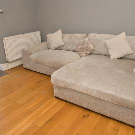 Modern House in Ealing, Free Parking, Fast WiFi with Garden，位于伊灵的酒店