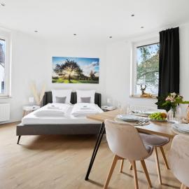 Modern Apartment by Stadtwald, 10 Min to Messe，位于Essen的酒店