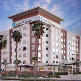 Hyatt House Irvine/John Wayne Airport，位于尔湾的酒店
