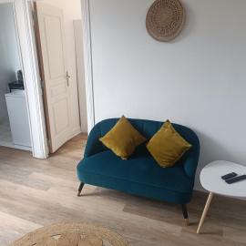 T2 Cosy 20 min Paris，位于贝宗的酒店