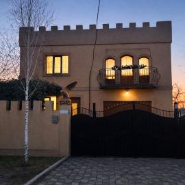 Hotel Cetate - Apartamente Confortabile în Cahul，位于卡胡尔的酒店