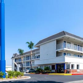 Motel 6-Anaheim, CA - Fullerton East，位于安纳海姆的酒店
