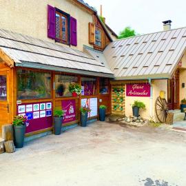 Gite Le Rebanchon，位于蒙乃第耶-勒潘的酒店