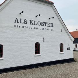 Als Kloster，位于森讷堡的酒店