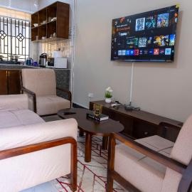 Sastar Homes，位于伊林加的酒店