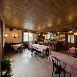 Ancien hotel Bourgeois，位于Andelot-en-Montagne的酒店