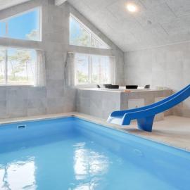 Villavilla 449 - Dueodde, Bornholm，位于内克瑟的酒店
