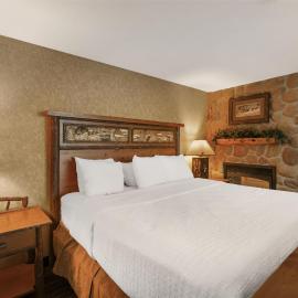 Best Western Plus Kelly Inn and Suites，位于法戈的酒店