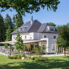 Restaurant & Hotel Waldesruh,位于Ohlsdorf的酒店
